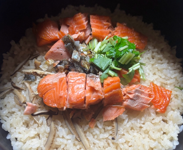 やしおますご飯